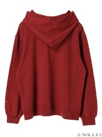 セイバーモデルのパーカー。