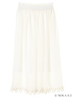 セイバーモデルのシフォンスカート。