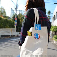 コレクションアクリルバッジの使用例。