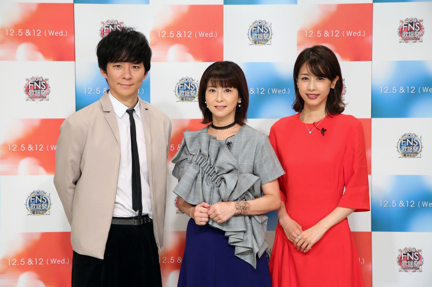左から、「2018FNS歌謡祭」司会を務める渡部建、森高千里、加藤綾子。
