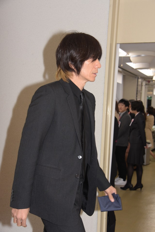 吉井和哉