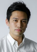 根武谷永吉役の小柳心。