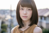 加藤小夏扮する麻生藍子。(c)桂正和／集英社・スカパー！