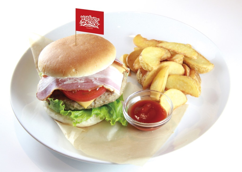 「B.B.Burger」