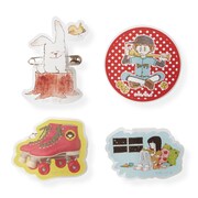 「アクリル製バッジ4個セット」