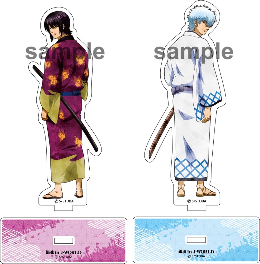 会場で販売されるアクリルスタンド。