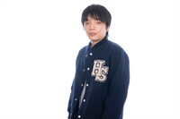 岡山天音扮するさつきたくみ（外着）。