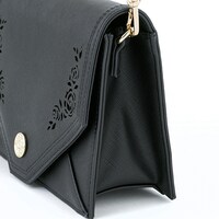 ショルダーバッグ