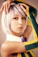 飯田里穂扮するしろがね・フランシーヌ。（Wキャスト）