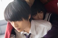 「I"s」第1話の場面写真。