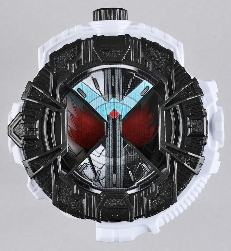 「風都探偵」5巻限定版に付属する、「DXダブル ファングジョーカーライドウォッチ」。