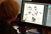 浅野いにおの作画風景。