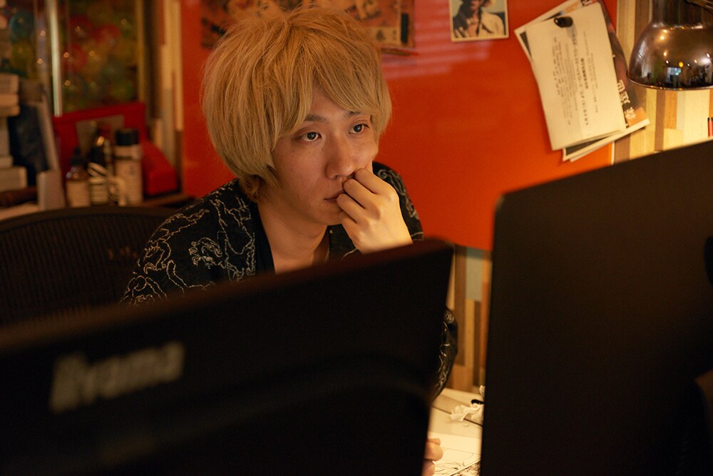 浅野いにお×でんぱ組.inc夢眠ねむのトークショー、「浅野いにおの世界展」会場で