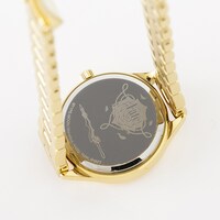 セイバーモデルの腕時計。