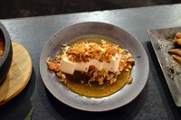 「ドクター・ボンベの薬膳冷やっこ」