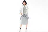 ガウェインモデルのアウター着用例。