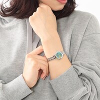 ガウェインモデルの腕時計使用例。