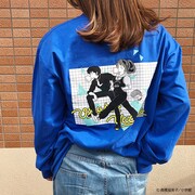 「うる星やつら フーセンガムロングスリーブTシャツ」の着用イメージ。