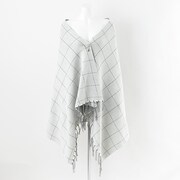 ナツモデルのストール&ストールピン。