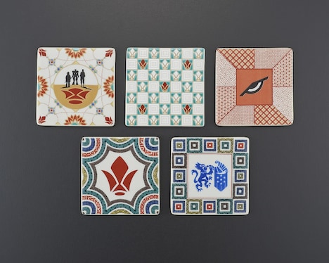 「九谷焼 機動戦士ガンダム 鉄血のオルフェンズ 平角皿 5枚セット」