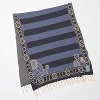 Legendersモデルのストール。