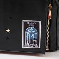 DRAMATIC STARSモデルのリュックに付属するフロントポーチ。