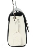 佐々木琲世モデルのバッグ。