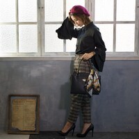 「ジョーカー・ゲーム」コラボバッグの使用イメージ。