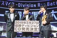 「第一回 韻踏闘技大會 優勝発表會」の様子。（撮影：粂井健太、井口拓也）