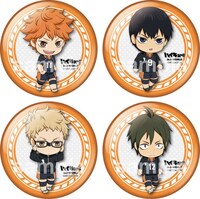 会場で販売される75mm缶バッジ（烏野）。