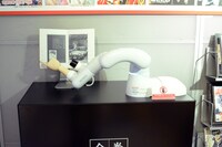 SHIBUYA TSUTAYAでの展示の様子。