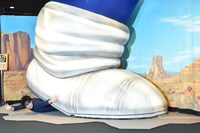 「大猿ベジータの巨大な足」