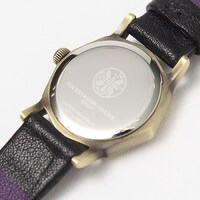 蜻蛉切モデルの腕時計。