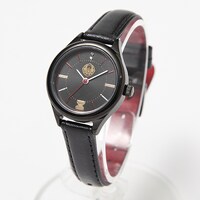 大包平モデルの腕時計。