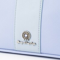 太宰治モデルのポーチ。