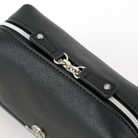 芥川龍之介モデルのポーチ。