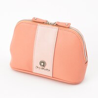 泉鏡花モデルのポーチ。