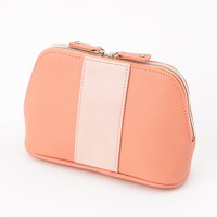 泉鏡花モデルのポーチ。