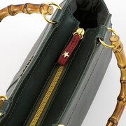 中国モデルのバッグ。