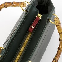 中国モデルのバッグ。