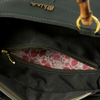 中国モデルのバッグ。