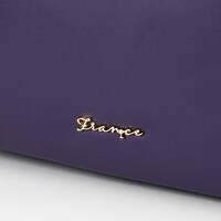 フランスモデルのバッグ。