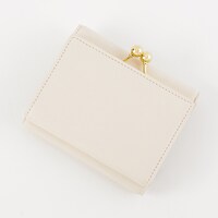 ロシアモデルの財布。