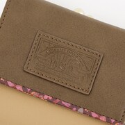 アメリカモデルの財布。