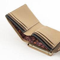 アメリカモデルの財布。