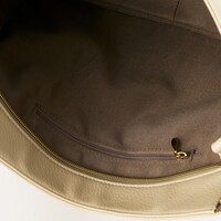 ロシアモデルのバッグ。