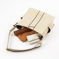 ロシアモデルのバッグ。