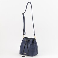 イタリアモデルのバッグ。