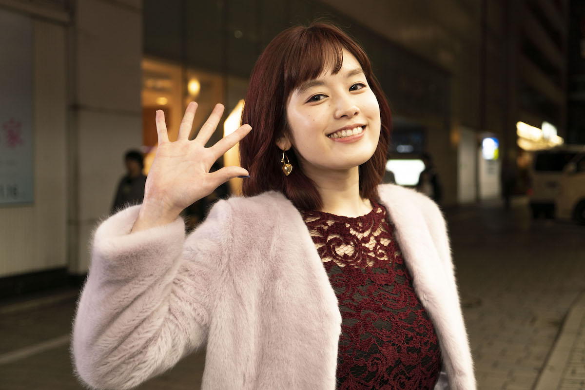 筧美和子扮するあやの。