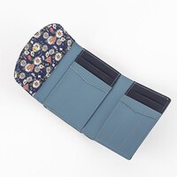 イタリアモデルの財布。